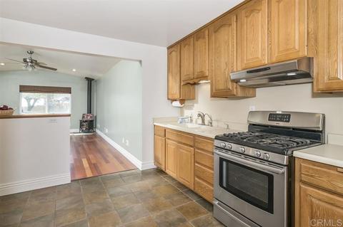 1075 Eucalyptus Dr, El Cajon, CA 92020 photo 8
