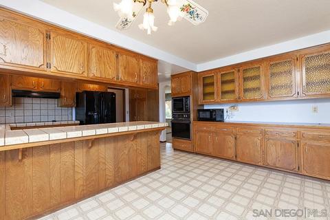 406 Mason, Vista, CA 92084 photo 10