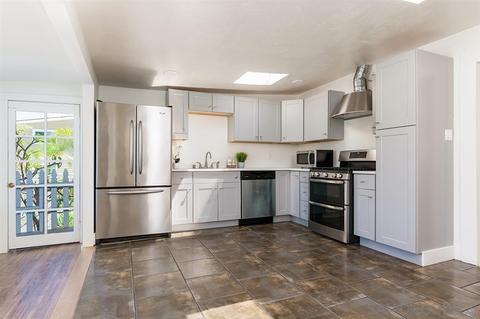 631 Ida Ave, Solana Beach, CA 92075 photo 6