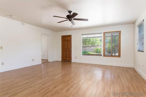 631 Ida Ave, Solana Beach, CA 92075 photo 3