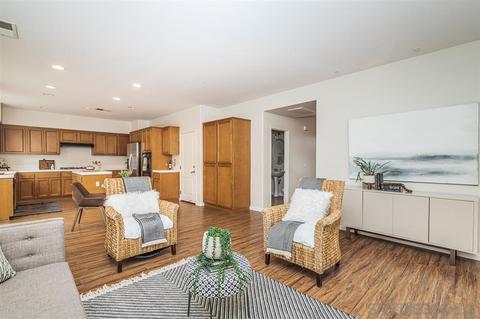 1088 Greenway Rd, Oceanside, CA 92057 photo 8