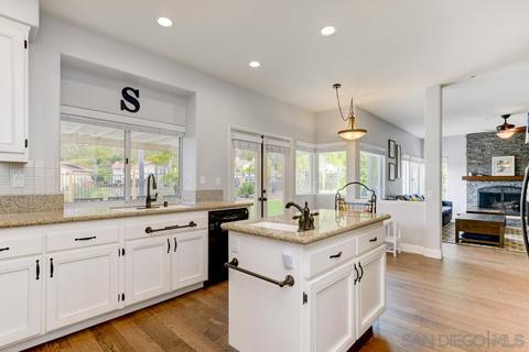 2443 Indigo Dr, El Cajon, CA 92019 photo 9