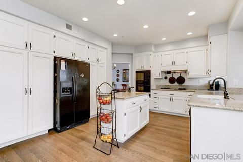 2443 Indigo Dr, El Cajon, CA 92019 photo 10