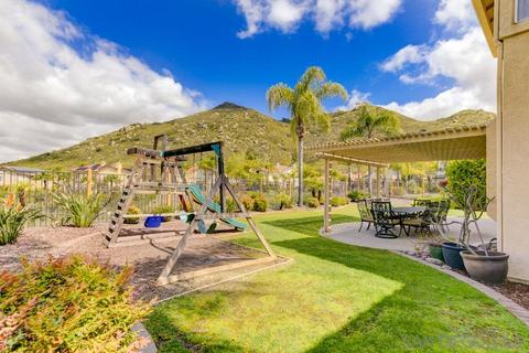 2443 Indigo Dr, El Cajon, CA 92019 photo 21