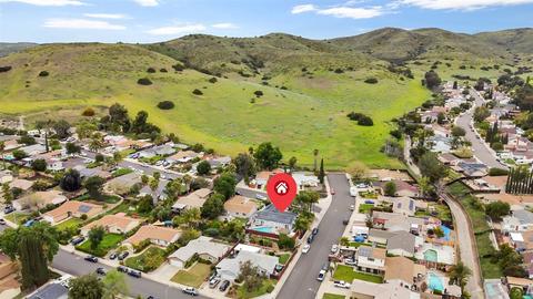 9461 Hornbuckle Dr, Santee, CA 92071 photo 3