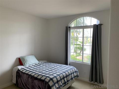10807 Figtree Ct, San Diego, CA 92131 photo 9