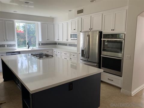 10807 Figtree Ct, San Diego, CA 92131 photo 6