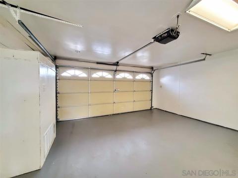 8932 Innsdale Ave, Spring Valley, CA 91977 photo 20