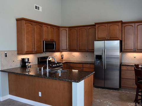 4972 Bella Collina St, Oceanside, CA 92056 photo 7
