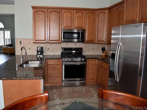 4972 Bella Collina St, Oceanside, CA 92056 photo 6
