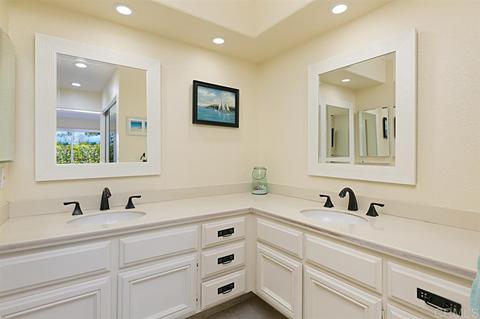 4694 Adra Way, Oceanside, CA 92056 photo 10