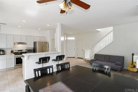 1959 Courage St, Vista, CA 92081 photo 5