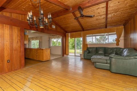 10028 Orcas Way, Lakeside, CA 92040 photo 5