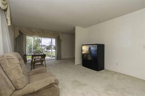 10028 Orcas Way, Lakeside, CA 92040 photo 8