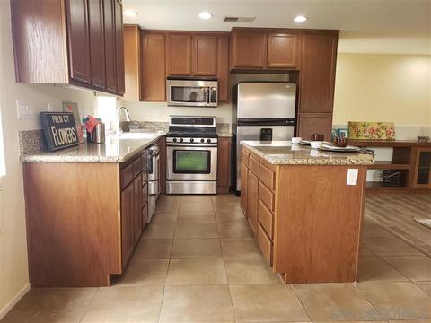 1444 Canvas Dr #6, Chula Vista, CA 91913 photo 4