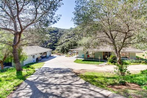 3360 Suncrest Blvd, El Cajon, CA 92021 photo 1