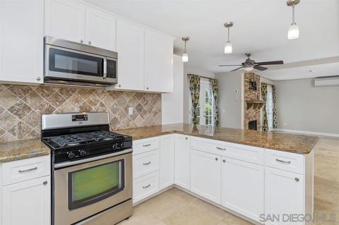 1647 Arabian Way, Oceanside, CA 92057 photo 6