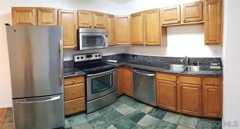 1037 E Washington Ave #4, Escondido, CA 92025 photo 2