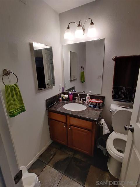 1037 E Washington Ave #4, Escondido, CA 92025 photo 7