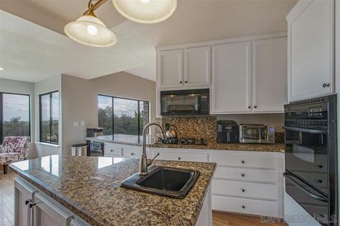 3562 Esterlina Dr, Fallbrook, CA 92028 photo 9