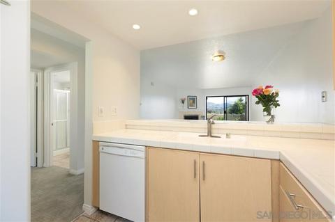 2116 Valleydale Ln, Encinitas, CA 92024 photo 6