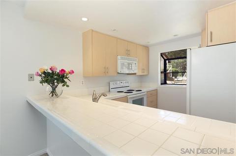 2116 Valleydale Ln, Encinitas, CA 92024 photo 7