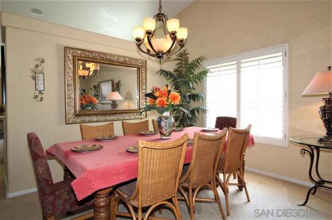 379 Rimhurst Ct, Oceanside, CA 92058 photo 6