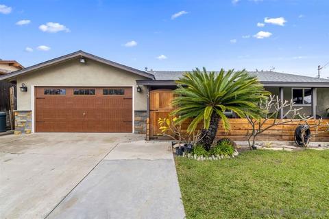 527 Ricebird Dr, Vista, CA 92083 photo 1