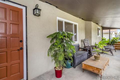 527 Ricebird Dr, Vista, CA 92083 photo 4