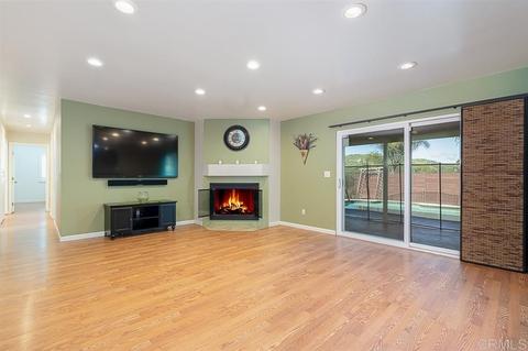 3158 Fair Oaks Ln, Spring Valley, CA 91978 photo 22