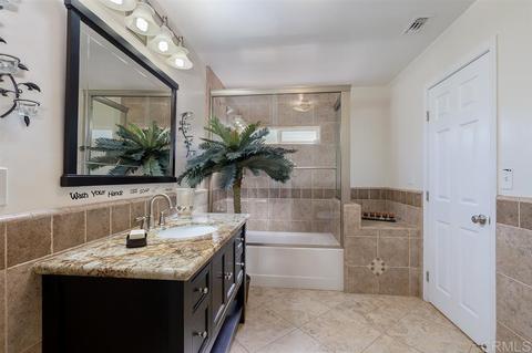 3158 Fair Oaks Ln, Spring Valley, CA 91978 photo 8