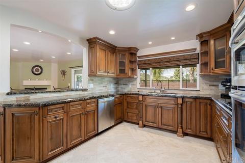3158 Fair Oaks Ln, Spring Valley, CA 91978 photo 23
