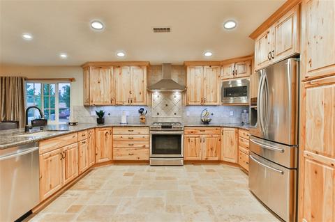 1953 Willowbrook Ct, El Cajon, CA 92019 photo 6