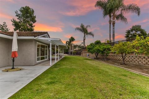 1953 Willowbrook Ct, El Cajon, CA 92019 photo 17