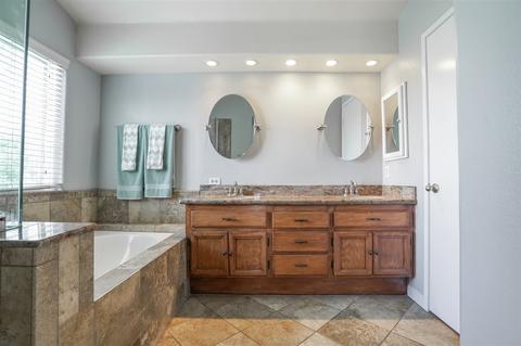 11714 Monte View Ct, El Cajon, CA 92019 photo 15