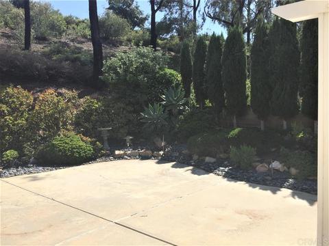 2291 Bryant Dr, Carlsbad, CA 92008 photo 5