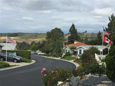 2291 Bryant Dr, Carlsbad, CA 92008 photo 2