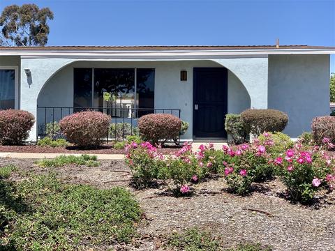 3517 Pear Blossom Dr, Oceanside, CA 92057 photo 2