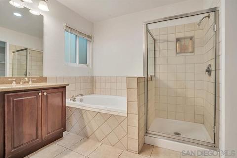 3807 Elderberry Gln, Escondido, CA 92025 photo 16