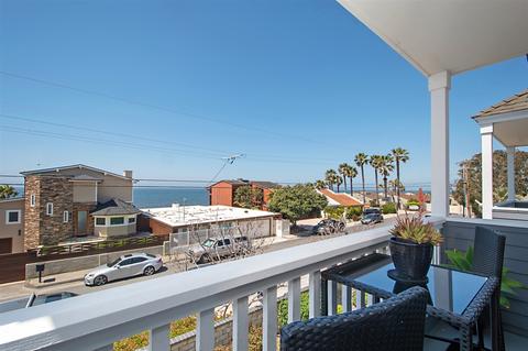 1677 Neptune Ave, Encinitas, CA 92024 photo 1