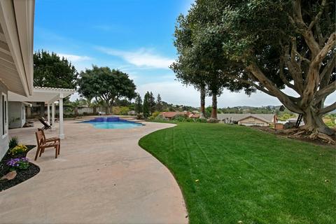 1617 Winsome Dr, Escondido, CA 92029 photo 5