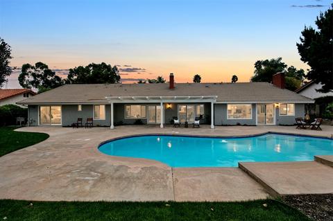 1617 Winsome Dr, Escondido, CA 92029 photo 4