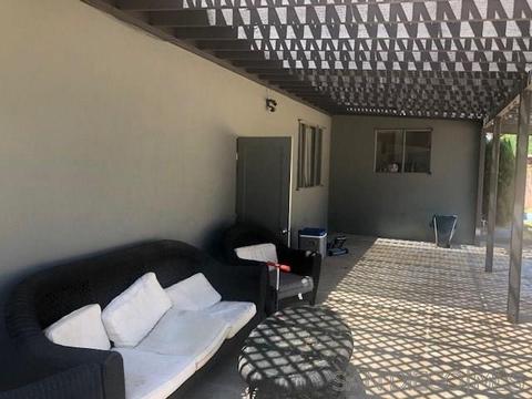 2116 Alexander Dr, Escondido, CA 92025 photo 2