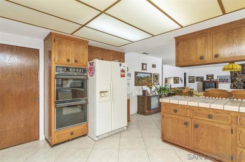 27759 Rosecrest Dr, Escondido, CA 92026 photo 20