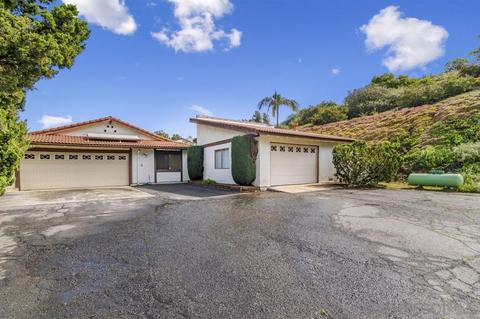 27759 Rosecrest Dr, Escondido, CA 92026 photo 5