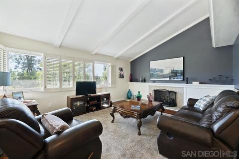 12920 Avenida La Valencia, Poway, CA 92064 photo 5