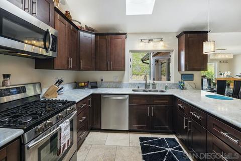 12920 Avenida La Valencia, Poway, CA 92064 photo 10