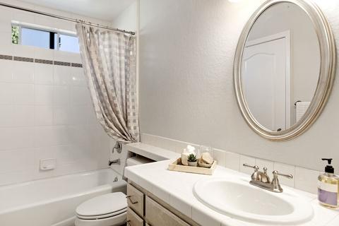 1460 Aliso Pl, Escondido, CA 92027 photo 22