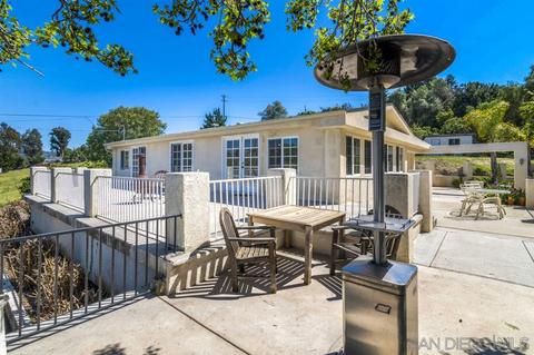 6907 Kellyn Ln, Vista, CA 92084 photo 1