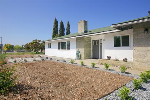 2321 S Stage Coach Ln, Fallbrook, CA 92028 photo 2
